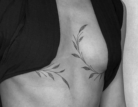 Floral Underbust Tattoo, Sternum Rib Tattoo, Elegant Chest Tattoo Female, Fern Sternum Tattoo, Vine Ribcage Tattoo, Chest Vine Tattoo, Tattoo Lower Belly, Vine Sternum Tattoo, Leaf Chest Tattoo