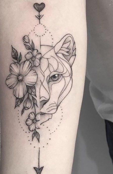 Beautiful Flower Tattoos For Women, Dainty Flower Tattoos, Flower Tattoos For Women, Simple Flower Tattoo, Lioness Tattoo, The Trend Spotter, Girl Back Tattoos, Beautiful Flower Tattoos, Tattoos For Women Flowers