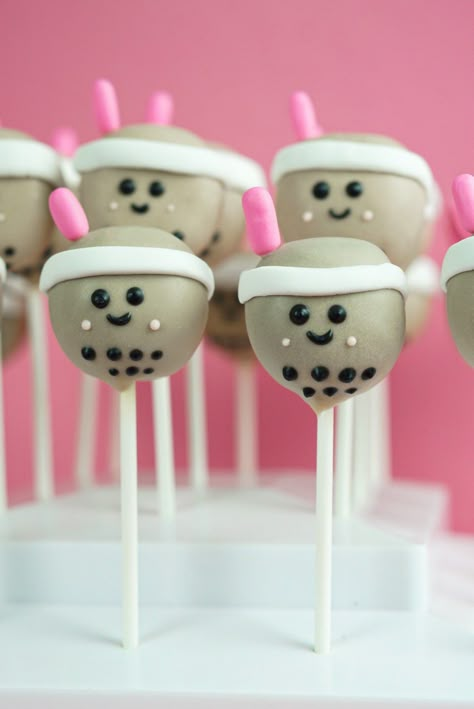 Boba Cupcake, Boba Cake Pops, Boba Tea Cake Pops, Boba Party Favors, Boba Cupcakes, Boba Party Ideas, Bubble Tea Party, Boba Cake Birthday, Boba Theme Cake