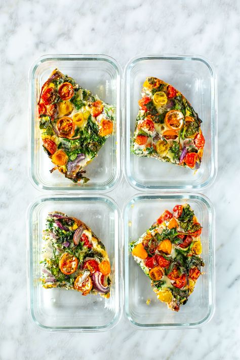 This 5-Ingredient Egg White Frittata is the perfect high protein meal prep breakfast you can make ahead, with just 181 calories per serving! Make Ahead Egg White Breakfast, Frittata Meal Prep, Egg White Make Ahead Breakfast, Meal Prep Frittata, Egg White Meals, High Protein Frittata, Egg White Meal Prep, Make Ahead High Protein Breakfast, High Protein Egg Breakfast