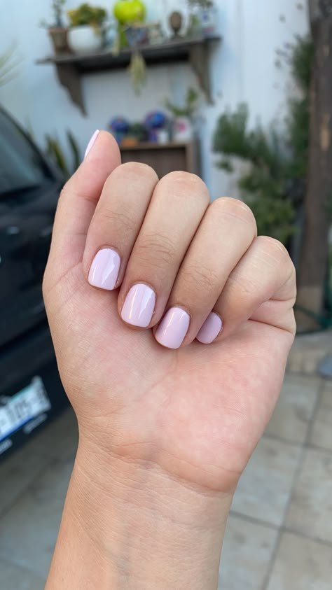 Uñas cortas de gelish color rosa pastel Gelish Color Pastel, Pastel Images, Gelish Colors, Gelish Colours, Gelish Nails, Rose Nails, Nail Designs Spring, Hello Kitty Wallpaper, Color Rosa