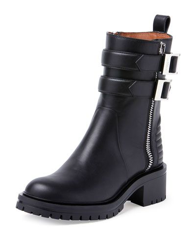 Flat Boots For Women, Givenchy Boots, Walking Boots, Crazy Shoes, Womens Ankle Boots, Flat Boots, Mid Calf Boots, Boots For Women, My Shoes