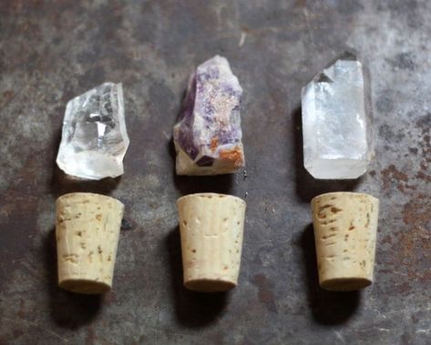 DIY Crystal Wine Stoppers | eHow Diy Bottle Stoppers, Wine Stopper Diy, Cozy Lights, Small Diy Gifts, Resin And Wood Diy, Wine Bottle Corks, Rock Gifts, Wine Bottle Diy, Lighted Wine Bottles