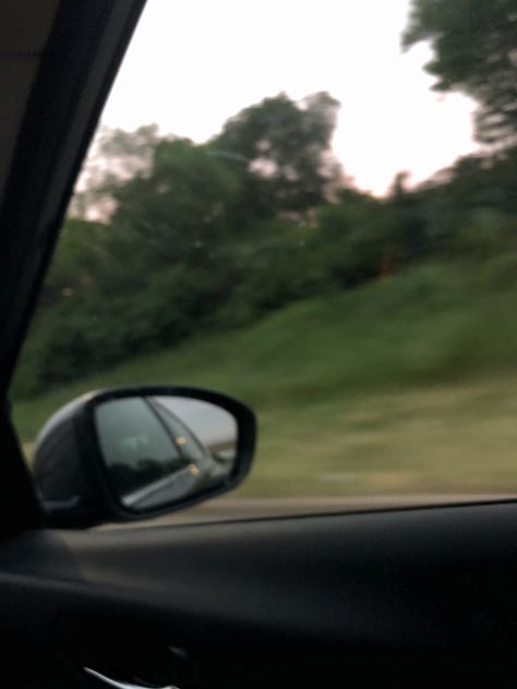 Green blur view from car window View From Car Window, Looking Out Of Car Window, Cosy Photos, Car Window Aesthetic, Highway Men, Car Rider, Aesthetic Views, Break Point, Sky Green