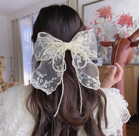 Diy Hair Scrunchies, Makeup Hacks Beauty Secrets, Hair Ribbon, Girly Accessories, Lace Bows, Diy Hair Bows, Diy Hair Accessories, White Bow, Drop Ship