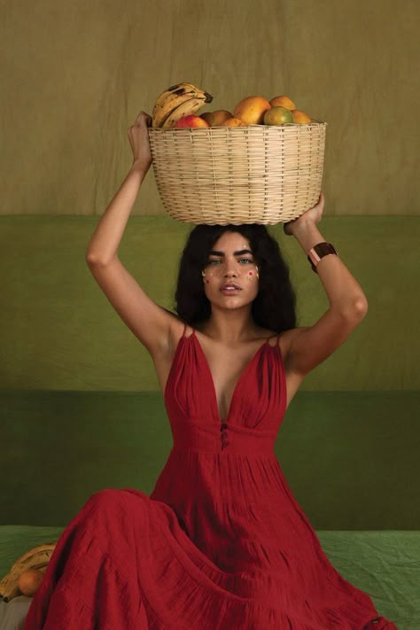 Photographer Layla Motta Captures Le Soleil D'été Spring/Summer 2019 Collection — Anne of Carversville Melodie Monrose, Photographie Portrait Inspiration, Portrait Inspiration, 인물 사진, Fruit Basket, Summer 2019, Photography Inspo, Creative Photography, Beautiful Images