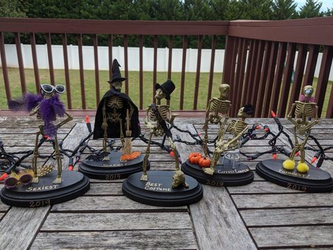 Skeleton Best Costume Trophies Halloween Trophy Ideas, Skeleton Trophy, Homemade Trophies, Halloween Eat, Trophy Ideas, Best Costume, Adult Halloween Party, Halloween 2022, Halloween Party Diy