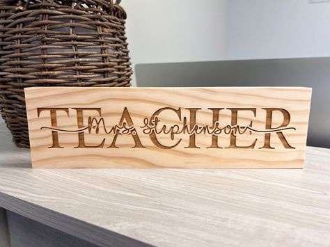 Discover stunning laser-cut ornaments that honor your favorite teachers! Perfect for any occasion. Wood Engraved Teacher Gifts, Teacher Signs Wooden Diy, Cnc Teacher Gifts, Teacher Laser Cut Gifts, Laser Engraved Teacher Gifts, Wooden Teacher Gifts, Engraved Teacher Gifts, Cnc Crafts, Workshop Signs