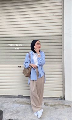 Outfit For Class College Hijab, Outfit To Class College, Class Outfits Hijab, Ootd Warna Denim, Class Outfit College Hijab, Beige Pants Outfit Hijab, Hijabi College Outfits, Class Outfit College, Hijab Fashion Summer