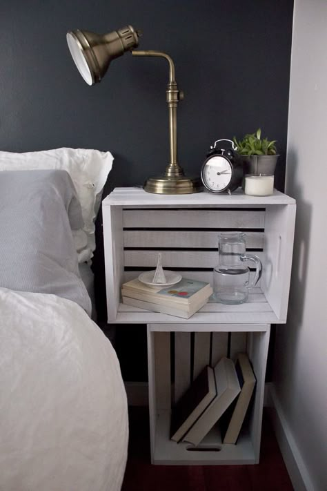 Unique Bedside Tables, Bedroom Night Stands, Easy Home Decor, Beautiful Bedrooms, 인테리어 디자인, Home Decor Bedroom, Bedroom Makeover, Decorating Tips, Bedroom Diy