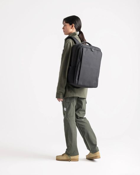 Kaslo Backpack Tech | Herschel Supply Company Herschel Classic Backpack, Herschel Backpack, Flight Essentials, Daypack Backpack, Luggage Trolley, Grey Backpacks, Flap Backpack, Purple Backpack, Shoulder Sling