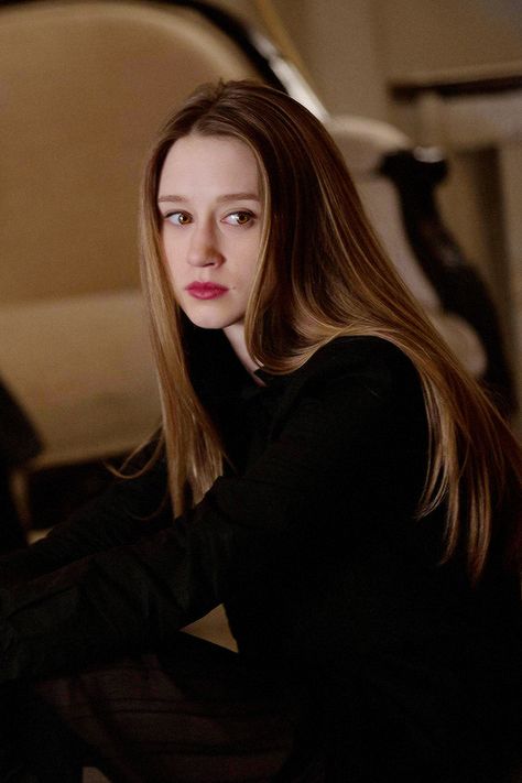 American Horror Story Characters, Jordan Parrish, Tate And Violet, American Horror Story 3, Taissa Farmiga, Ahs Coven, France Gall, Evan Peters, American Beauty