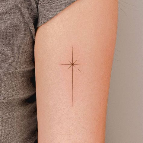 Shooting Star Tattoo, Astronomy Stars, Star Tattoo, Star Tattoos, Little Tattoos, Shooting Star, Fine Line, Tattoo Idea, Shooting Stars