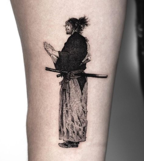 Musashi Manga, Vagabond Tattoo, Me Tattoo Ideas, Vintage Tattoo Art, Taboo Tattoo, Musashi Miyamoto, Me Tattoo, Manga Tattoo, Men Tattoos Arm Sleeve