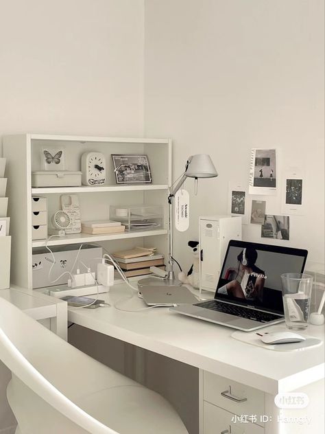 Ikea Teen, Acubi Bedroom, Desk Organization Aesthetic, Aesthetic Desks, White Setup, White Desk Setup, Lamp Shelf, Organization Aesthetic, Minimal Desk