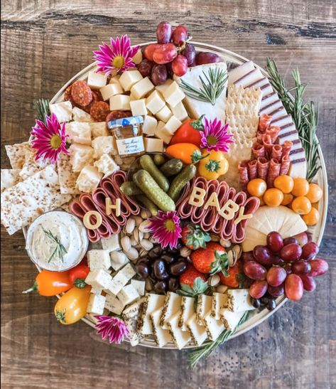 So cute for a baby shower!! Woodland Baby Shower Charcuterie Board, Charcuterie Board For Baby Shower Girl, Baby Charcuterie Board, Baby Shower Charcuterie Board Ideas, Baby Shower Charcuterie Board, Shower Charcuterie Board, Baby Shower Charcuterie, Charcuterie Board Business, Baby Shower Lunch