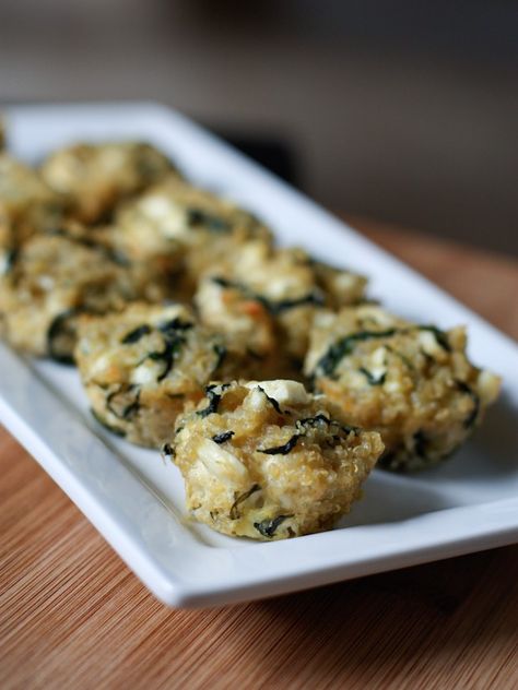 Spinach and Feta Quinoa Bites Feta Quinoa, Quinoa Bites, Spinach Feta, Muffin Tin Recipes, Spinach And Feta, Think Food, Quinoa Recipes, Healthy Appetizers, Appetizer Snacks