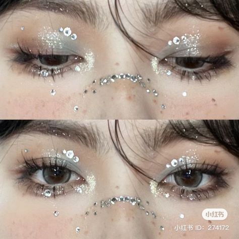 Glitter Douyin Makeup, Blush Draping, Futuristic Makeup, Eye Makeup Glitter, Gradient Lips, Cream Cushion, Concert Makeup, Rhinestone Makeup, Trending Makeup