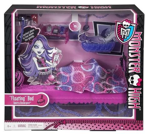 Monster High Spectra Vondergeist, Monster High Beds, Monster High Spectra, Monster High Room, Monster High Toys, Spectra Vondergeist, Arte Monster High, Moster High, Floating Bed