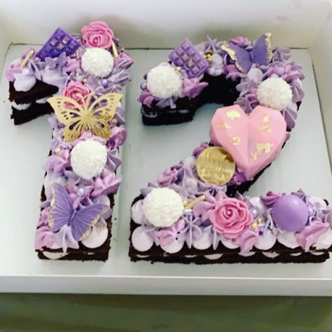 Purple and pink number cake 12 Cake Number, Lavender Number Cake, Purple Number Cake Ideas, Number 16 Cake Sweet Sixteen, 11 Number Cake, Purple Letter Cake, 12 Number Cake, Number 12 Birthday Cake, 12 Birthday Cake Girl