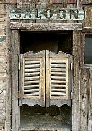 Swinging Doors Kitchen, Saloon Decor, Old West Saloon, Western Bar, Old Western Towns, Old West Town, Western Saloon, Wild West Party, Western Kitchen