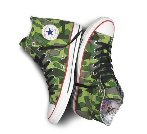 Gorillaz teaming up with Converse. O.O Gorillaz Converse, Boty Converse, Cool Converse, Cute Converse, Jamie Hewlett, Nike Boots, All Stars Converse, Tank Girl, Converse Sneakers