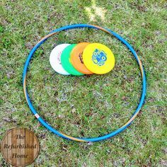 Fun outdoor games for kids - hula hoop frisbee game Fun Outdoor Games For Kids, Yard Games For Kids, Outdoor Camping Games, Frisbee Games, Backyard Games Kids, Olympic Games For Kids, Outdoor Yard Games, Survivor Games, Carnival Games For Kids