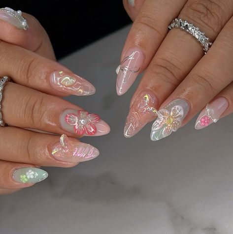 𓆤 the fairycore combo 🦋 custom design on Medium Almond Gelx 🧚🏻 #nailinspo #naildesign #fairycorenails #gardennails #nailart #3dflowernails Fairy Nails Designs, Fairycore Nails, Fairy Nails, 3d Flower Nails, Medium Almond, Nails Designs, 3d Nails, Flower Nails, Nail Inspo