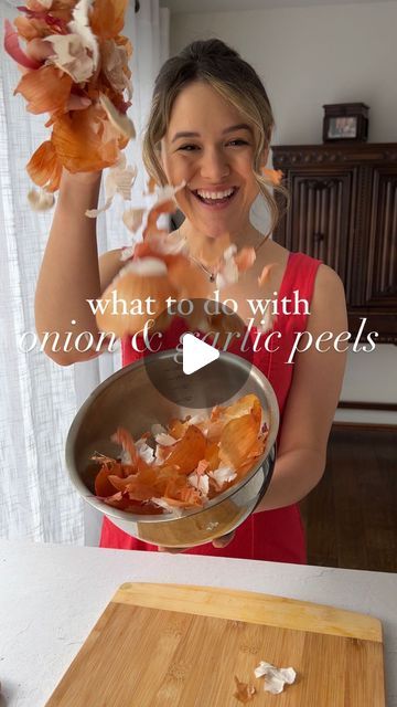 Carleigh Bodrug on Instagram: "ONION/GARLIC PEEL POWDER RECIPE from SCRAPPY. 😳 OMG - Did you guys see my cookbook SCRAPPY COOKING is half off right now in the US. 🤯 I can’t believe it! You can comment the word scrappy and I’ll send you the link. #recipe #zerowaste #plantbased #healthy #scrappycooking #vegan #eatmoreplants #craft #diy #food #recipe #recipes #easyrecipe #quickrecipe" Plant You Scrappy Cooking, Scrappy Cooking Videos, Scrappy Recipes, Scrappy Cooking, Amish Traditions, Allergy Diet, Carleigh Bodrug, Low Carb Gluten Free Recipes, Seafood Pasta Recipes