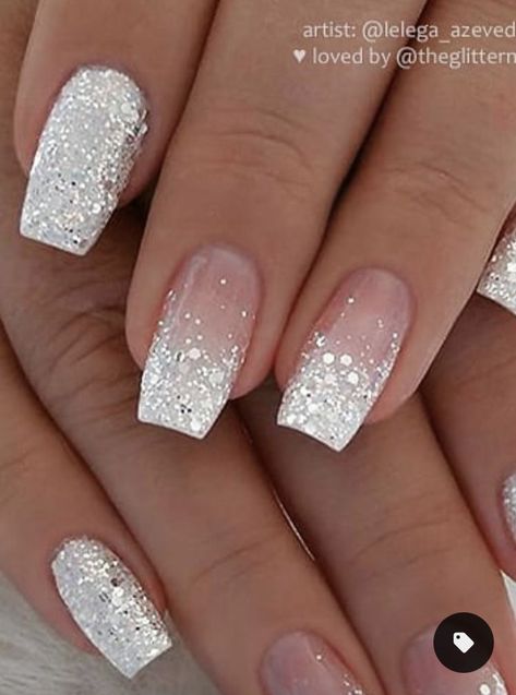 Nail Art Paillette, Silver Glitter Nails, Fancy Nails Designs, Glitter Gel Nails, Bride Nails, Nail Designs Glitter, Xmas Nails, Dipped Nails, Elegant Nails