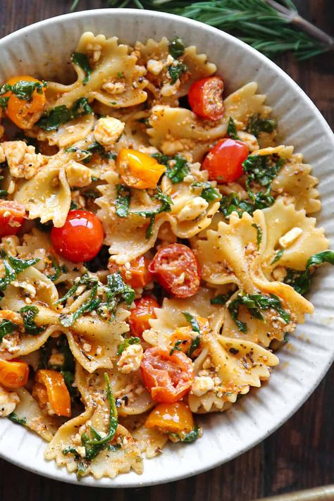 Bow-Tie Pasta with Feta Cheese, Cherry Tomatoes, and Spinach. Pasta With Feta Cheese, Pasta With Feta, Julia's Album, Pasta With Cherry Tomatoes, Bow Tie Pasta Recipe, Bowtie Pasta Salad, Smart Eating, Cooking Fever, Bow Tie Pasta