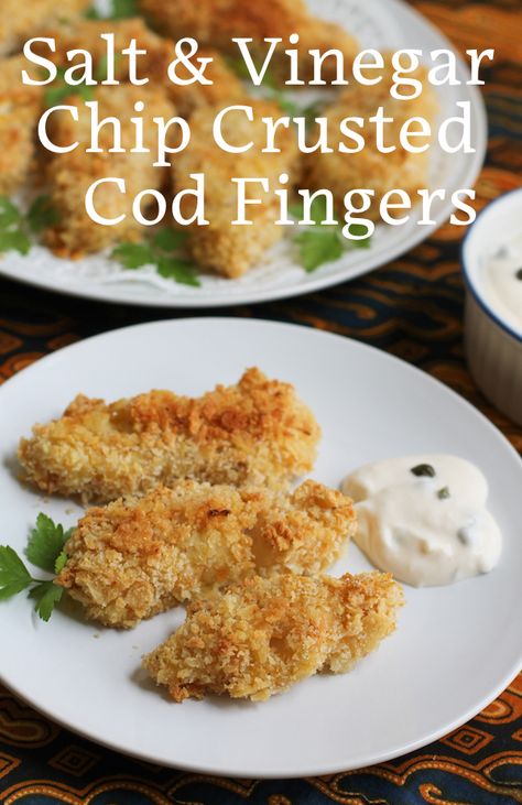 Food Lust People Love: These salt-and-vinegar chip crusted cod fingers bake up deliciously crunchy on the outside, tender and flakey on the inside. They are super easy to make. Pickerel Recipes, Air Fry Fish Recipe, Fried Cod Fish Recipes, Fried Cod Fish, Salt And Vinegar Chips, Easy Tartar Sauce, Vinegar Chips, Crusted Cod, Potato Chip Flavors