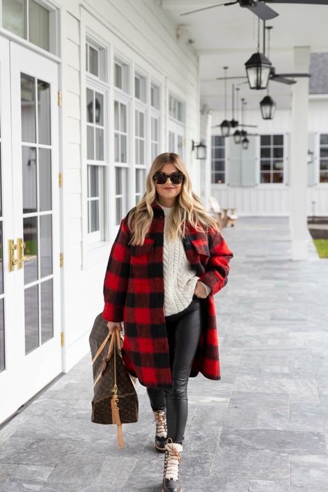 Buffalo Plaid Jacket Outfit, Plaid Fleece Jacket Outfit, Plaid Jacket Outfit, Fleece Jacket Outfit, Plaid Fleece Jacket, Buffalo Plaid Jacket, Sister Trip, Krystin Lee, The Lake House