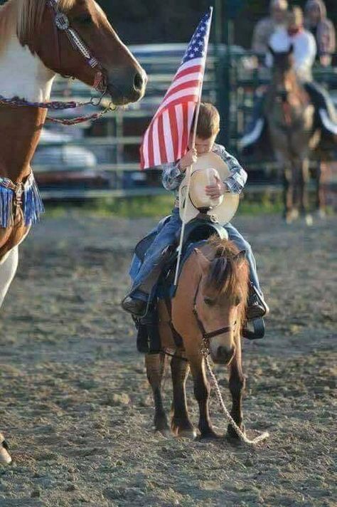 Country Baby Pictures, Country Baby Boy, Western Babies, Rodeo Life, Looks Country, Little Cowboy, Country Kids, American Flags, Cute N Country