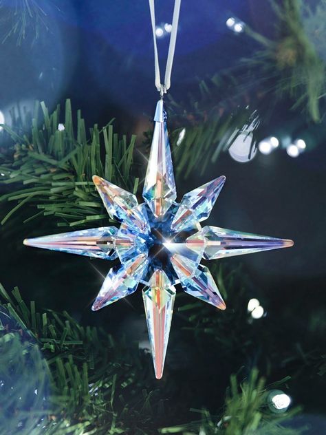 Swarovski Swarovski Ornaments, Kawaii Outfit Ideas, Canvas Collage, Moving Wallpapers, Cool Swords, Crystal Stars, Anime Princess, Dreamy Art, Environment Concept Art