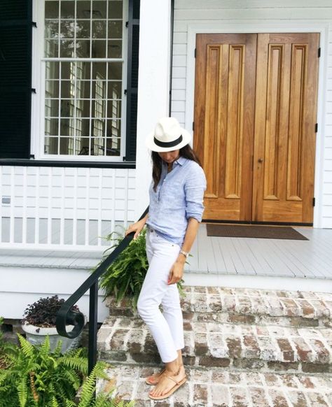 white jeans, summer weekend outfit, hamptons, bbq, pool, hat, oxford shirt, classic, preppy, sandals, casual Summer Bbq Outfit Casual, Easy Comfy Outfits, Barbeque Outfit, Summer Bbq Outfit, Summer Weekend Outfit, Bbq Outfit, Summer Outfits Women 20s, Bbq Outfits, Summer Outfit For Teen Girls