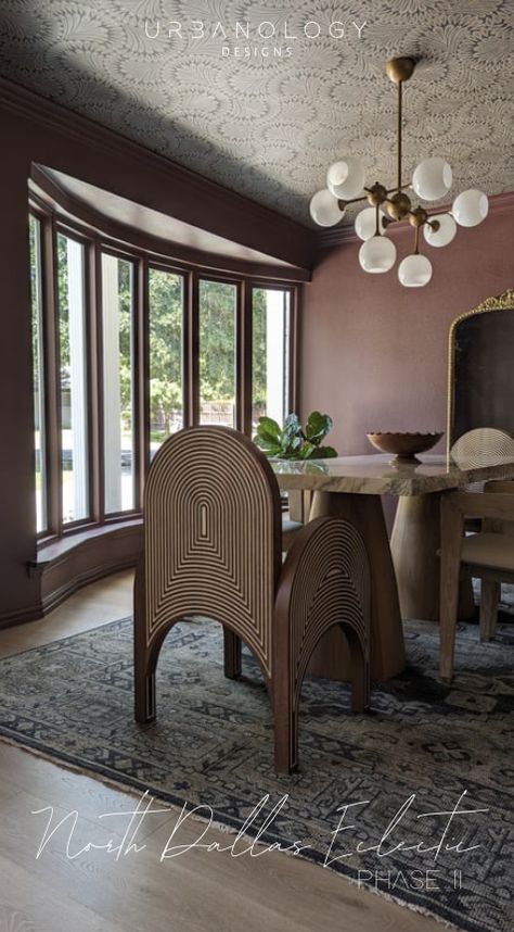 A fun chair never hurt anybody! This modern dining features muted mauve walls and a stunning custom marble dining table. To get more inspo visit www.urbanologydesigns.com Mauve Dining Room, Modern Luxury Homes, Fun Chair, Dining Room Navy, Mauve Walls, Dark Dining Room, Dining Room Design Modern, Marble Dining Table, Restaurant Ideas