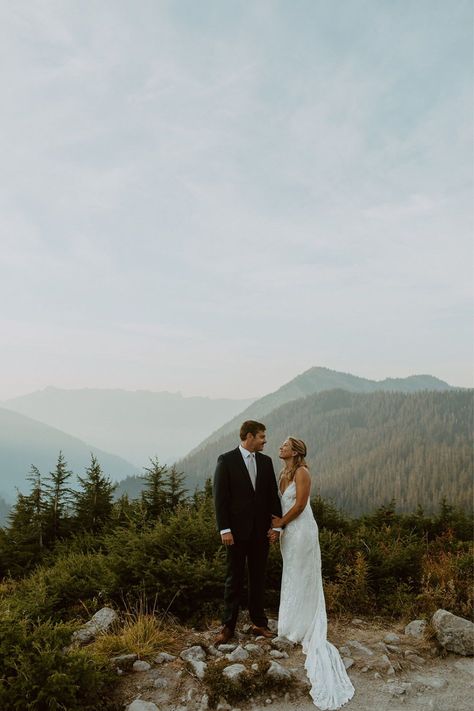 Elopement Ideas Washington State | Washington Photographer | Mount Baker has some of the most beautiful mountain views in all of Washington State. There are miles of green lush trees and snow-capped mountains that surround the area making it have some of the most stunning backdrops for an elopement. See more Washington elopement, Washington elopement locations, spring elopement, and Washington State elopement. Book Devin to capture your Washington elopement at backcountrybohemians.com Couples Hiking Pictures, Washington State Wedding, Spring Elopement, Mount Baker, Adventurous Couple, Washington Elopement, Pnw Wedding, Intimate Wedding Photography, San Juan Island