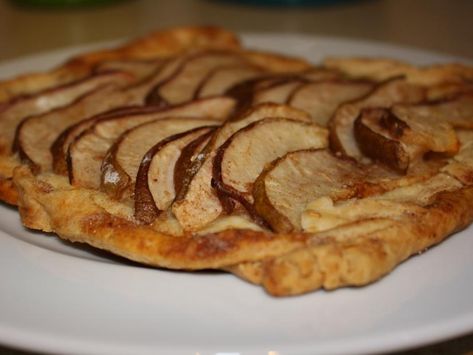 Vegan Pear Tart Recipe | Dana Angelo White, M.S., R.D., A.T.C. | Food Network Pear Tart Recipe, Whole Foods Meal Plan, Vegan Thanksgiving Dessert, Tarte Vegan, Vegetarian Thanksgiving Recipes, Healthy Thanksgiving Recipes, Pear Tart, Vegan Thanksgiving Recipes, Tart Recipe