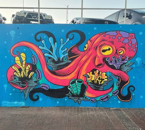 Bondi Beach Graffiti Wall Mural — Heavy Mental Art Beach Graffiti Art, Sea Graffiti, Beach Graffiti, Creative Wall Painting Ideas, Gym Mural, Graffiti Wall Mural, Graffiti Pop Art, Beach Mural, Creative Wall Painting