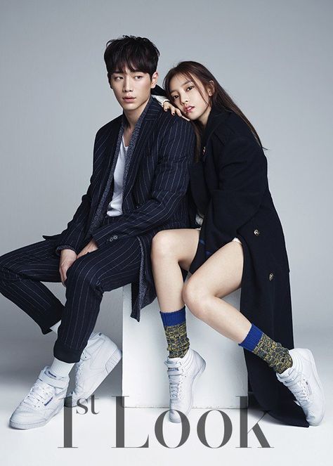 Fans Discuss K-Pop "Couple Photo Shoots" That They Wish Were Real Relationships - Koreaboo Pose Mode, Korean Couple Photoshoot, Korean Wedding Photography, Couples Modeling, Outfits Jeans, Seo Kang Joon, Studio Poses, Couple Poses Reference, Studio Photography Poses