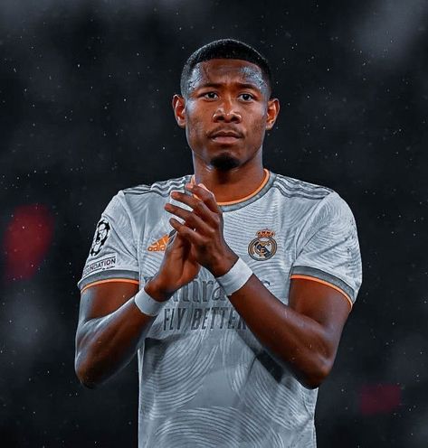 Alaba ⚡🤙 David Alaba, Wallpaper Football, Best Club, 8 Bit, Football Soccer, Champions League, Bmx, Football Players, Real Madrid