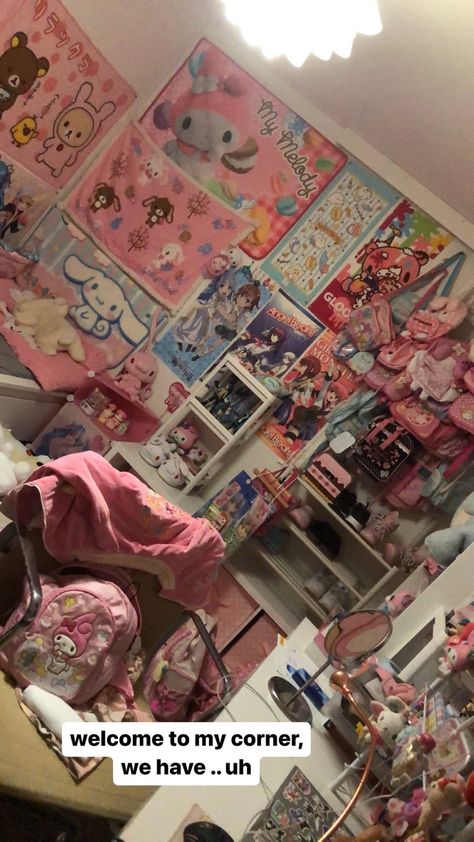 Hatsune Miku Japanese, Hello Kitty To Issho, Sanrio Room, Suite Precure, Kawaii Room Ideas, Rilakkuma Korilakkuma, Otaku Room, Hello Kitty Rooms, Room Tapestry