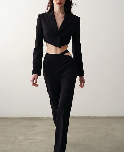 Nonbinary Prom Outfit, Corset Suit, Woman Suit Fashion, Futuristic Fashion, Suit Fashion, Kpop Outfits, Looks Style, Mode Inspiration, Costume Design