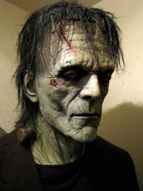 "Frankenstein's Monster" Life Size Resin Bust Halloween Decoration | The Horror Dome Monster Statue, Frankenstein Makeup, Frankenstein Costume, Cool Halloween Makeup, Famous Monsters, Horror Monsters, Frankenstein's Monster, Classic Horror Movies, Universal Monsters