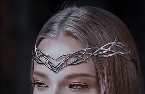 Fantasy Jewelry Headpieces, Nesryn Faliq, Fenrys Moonbeam, Nehemia Ytger, The Assassin's Blade, Yrene Towers, Elide Lochan, Tower Of Dawn, Aedion Ashryver