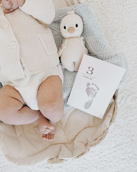 The sweetest little boy Everett and his footprint at 3 months, swipe for a comparison from 1-3 months. Honestly they grow so quickly. @ms.onglo . . . . . . . . . . 🏷️ #milestonecards #milestoneset #babyannouncement #pregnancyannouncement #birthannouncement #milestonephotos #babymilestonephotos #milestonephotography #monthlymilestones #smallbusinessaustralia #babyfootprint #babyhandprint #babymilestonecards #babymilestones #inklessmilestonecards #inklesskits #inklessprintkit #momtobe #mumt... Milestones For Babies Monthly Pictures, Baby 1 Month Photo Ideas, Baby Milestones Pictures, Monthly Baby Pictures, Monthly Pictures, Baby Milestone Photos, Monthly Baby Photos, Baby Keepsakes, Milestone Pictures