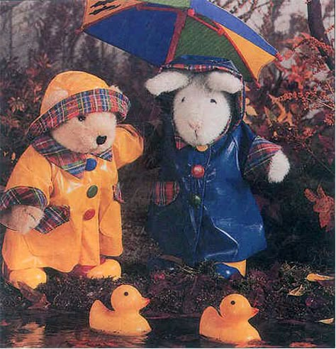 Rainy Day Beto Y Enrique, Childhood Days, Rainy Days, Spooky Season, Rainy Day, Stuffed Animals, Art Inspo, Halloween Costume, Cute Art