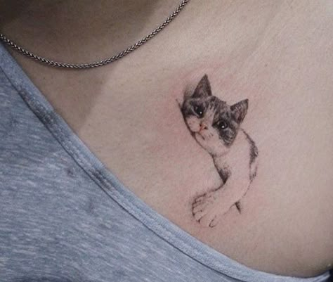 Now, if you are in the process of choosing a new body art design, a cat tattoo might seem like a great idea, as it embodies many desirable qualities. swaying more to the minimal, small, and tiny designs, you don’t have nine lives to get this decision right. Searching for the perfect tattoo design can be a long, tedious and overwhelming process. #tattoo #tattoolover #tattoodesign #tattooing #tattoo inspiration #tattoo ideas small # cat tattoos #catlover #cats #cat #cat tattoos for 2022 Tattooing Tips, Tattoos Life, Cat Lover Tattoo, Tattoos Family, Tattoo Gato, Woman Tattoos, Tattoos Beautiful, Cat Tattoo Simple, Tattoo Beautiful