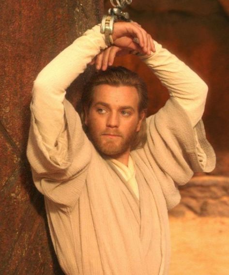 Ewan Mcgregor Obi Wan, Star Wars Attack Of The Clones, General Kenobi, Alec Guinness, Star Wars Obi Wan, Attack Of The Clones, Jedi Master, Ewan Mcgregor, Star Wars Fandom